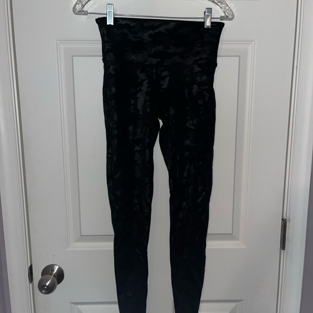 SPANX Black Camouflage Leggings